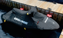 Laden Sie das Bild in den Galerie-Viewer, BRP OEM SEA-DOO SPARK FACELIFT (2024 -) SNAP-IN LINQ LITE FENDER (BUMPER) ROT