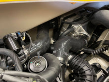 Laden Sie das Bild in den Galerie-Viewer, MAPTUN Ladeluftschläuche für Sea-Doo 230 und 300 Modelle